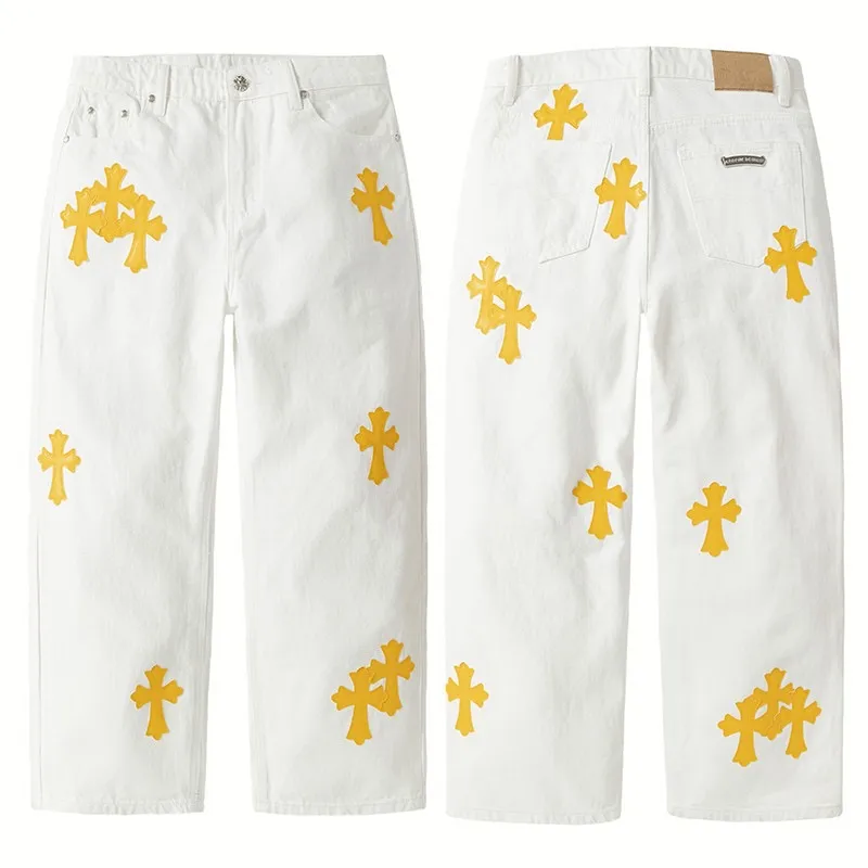 P236 💰 (Top version) chrome hearts ss25 new yellow Miami patchwork leather jeans. Styles with different wash textures, very friendly to people with thin legs and thick legs. The slightly flared version is very flattering to the leg shape. The timeless moderate length makes it easy to match casually. It has the basic styling foundation for various styles and is a must-have in the wardrobe! The fabric is stiff but also makes the upper body soft without losing texture. The washing process is even more perfect. It is a must-have item for everyone! ! !  Color: white Size: 30-32-34-36 30 32 34 36 Waist circumference 80 85 90 95 Sitting circumference 105 110 115 120 Foot opening 46 47 48 49 External length 102 103 104 105
